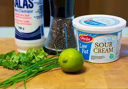 Lime Coriander Sour Cream Dip