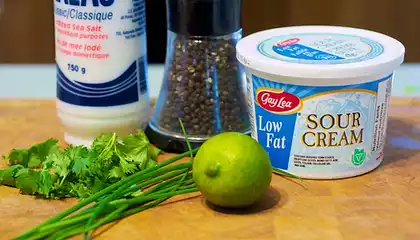 Lime Coriander Sour Cream Dip