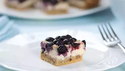 Cheesecake Cookie Squares