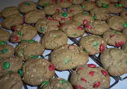 M&M Peanut Butter and Chocolate Cookies