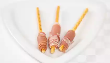 Easy Prosciutto Sticks