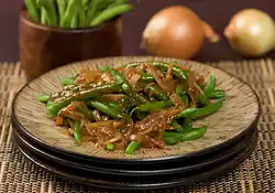 Green Beans in Spicy Miso Sauce