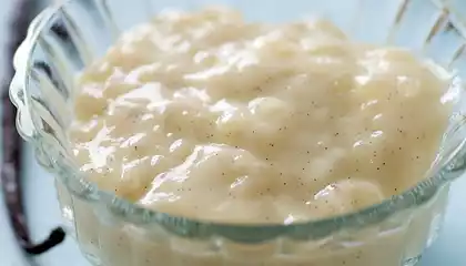 Vanilla Bean Tapioca Pudding