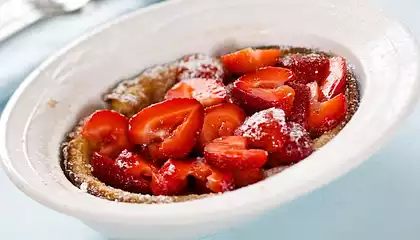 Baked German Pancakes with Fresh Strawberries