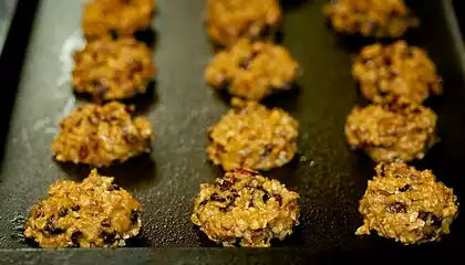 Oatmeal-Cranberry Chocolate Chip Cookies