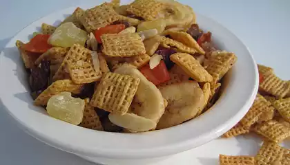 Ginger-Honey Crunch Snack Mix