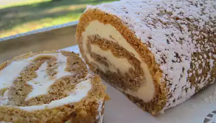 Pumpkin Roll with Cream Cheese Filling