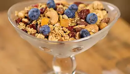 Almond, Cashew and Dried Fruits Granola