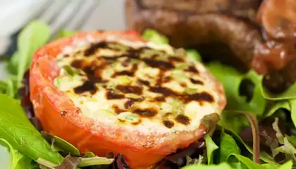 Chile-Cheese Stuffed Tomatoes