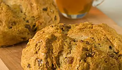 Yogurt Irish Soda Bread with Raisins 