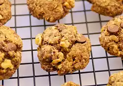 Neiman Marcus Oatmeal Chocolate Chip Cookie