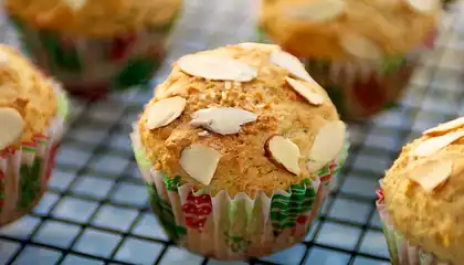 Ricotta Lemon Cupcakes with Almond