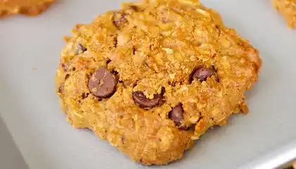 Applesauce Chocolate Chip-Oatmeal Cookies
