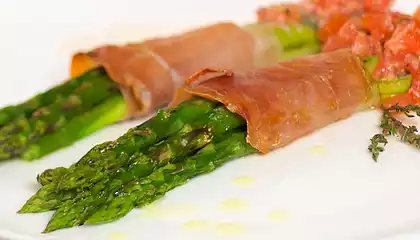 Asparagus Prosciutto Bundles
