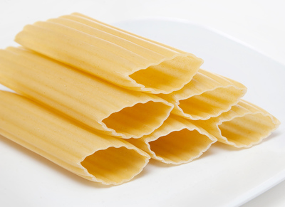 Pasta, manicotti shells: where found and 31 recipes