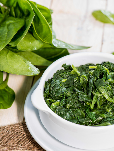 fresh and steamed spinach
