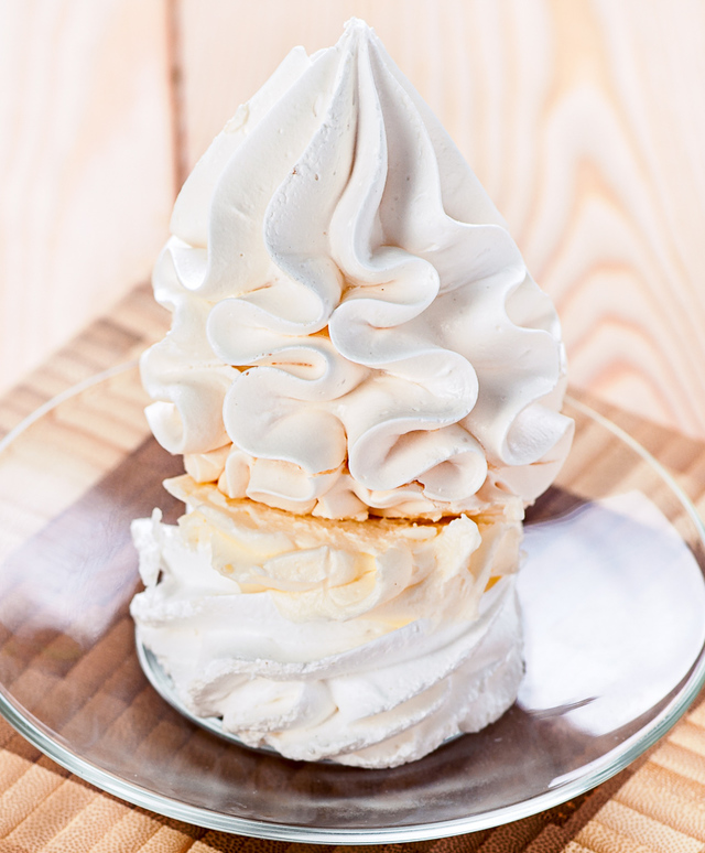 whipped cream with meringue