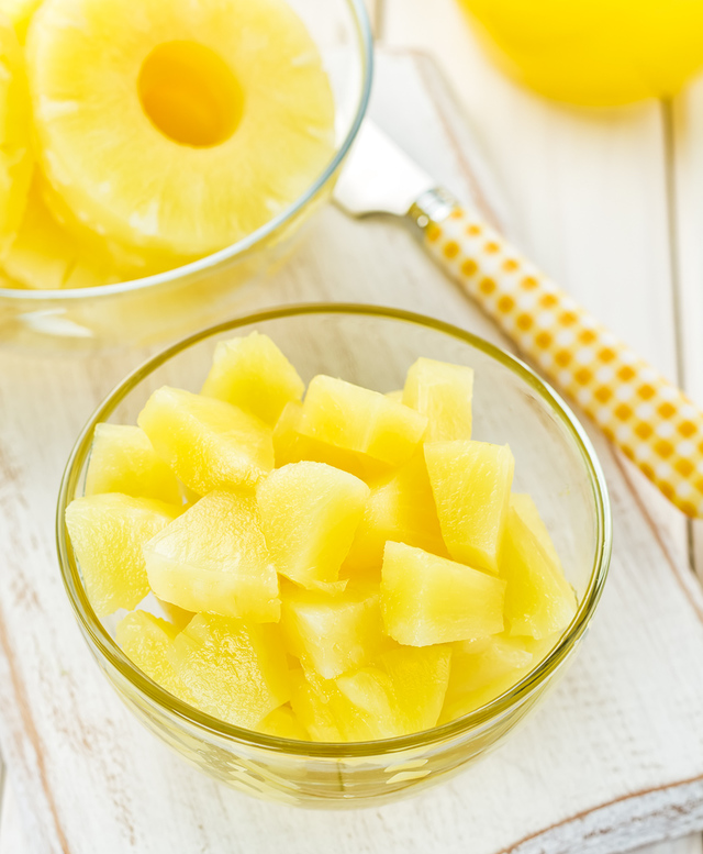 pineapple chunks and rings