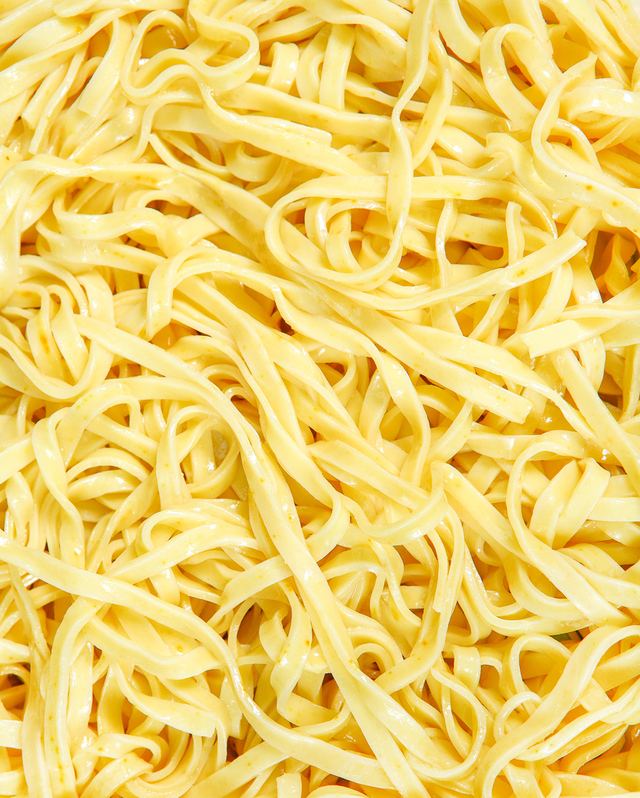 cooked noodles