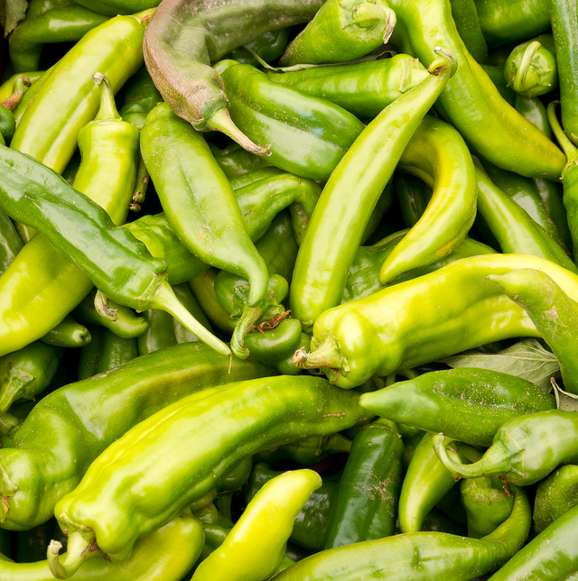fresh anaheim chili peppers